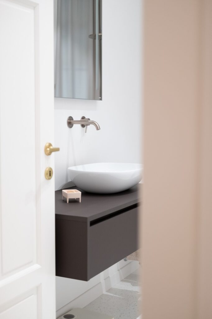 bagno bianco interior design bolzano